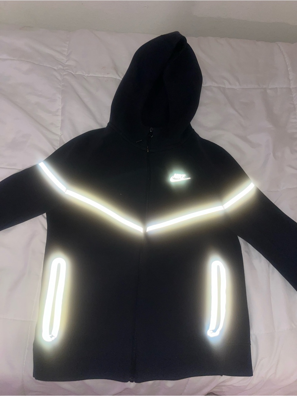 Nike Tech Black Reflective (Youth XL)